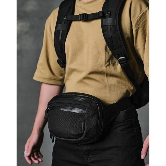 ALPAKA Bravo Waist Pack – Black – Authentic – Excellent Condition - Picture 8 of 8